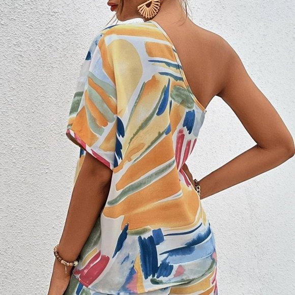 Multicolor Preppy Womens Brush Print One Shoulder Batwing Sleeve Top & Shorts - Picture 3 of 5